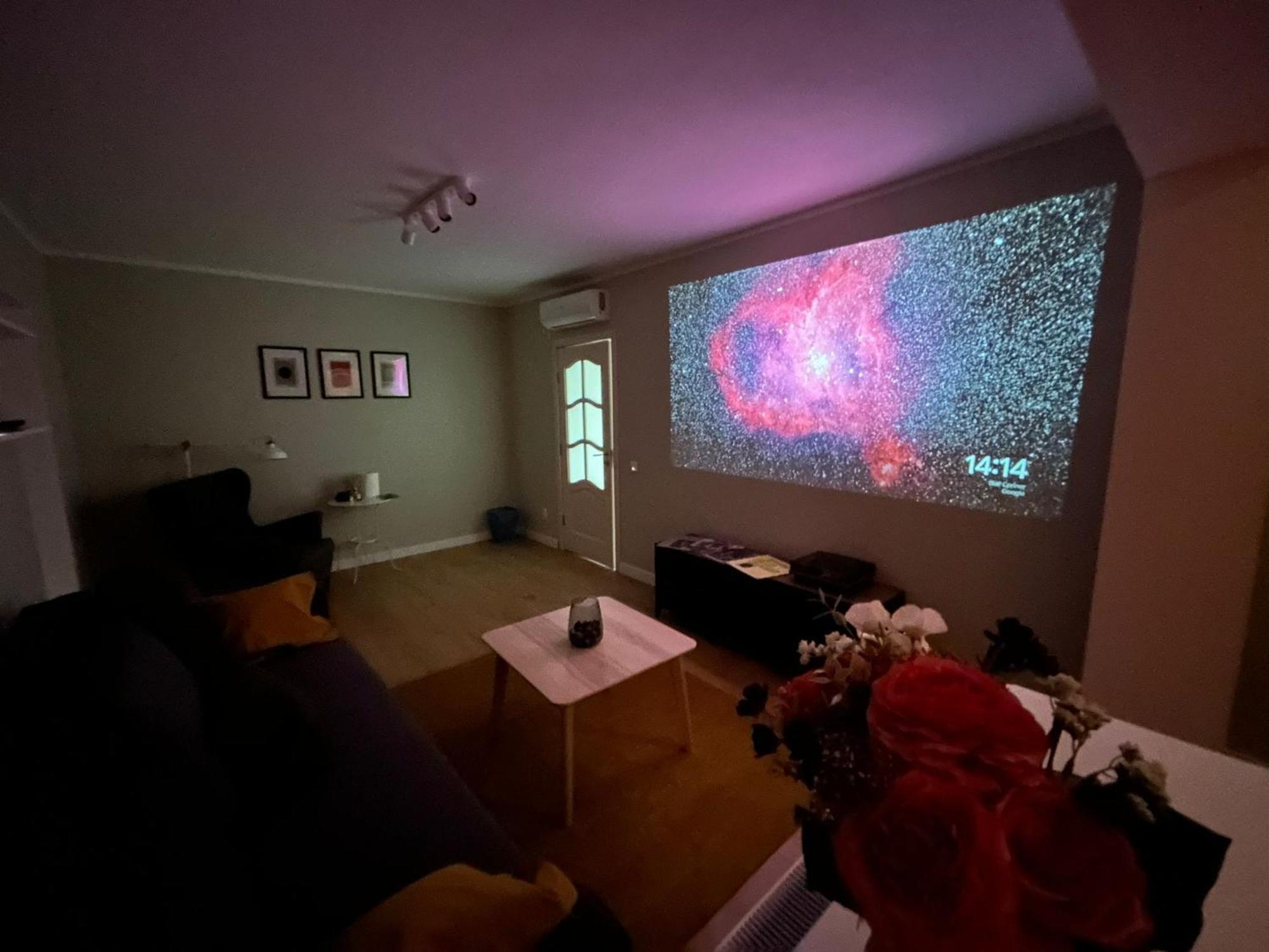 Stylish Apartment With Video Projector Bukarest Exterior foto