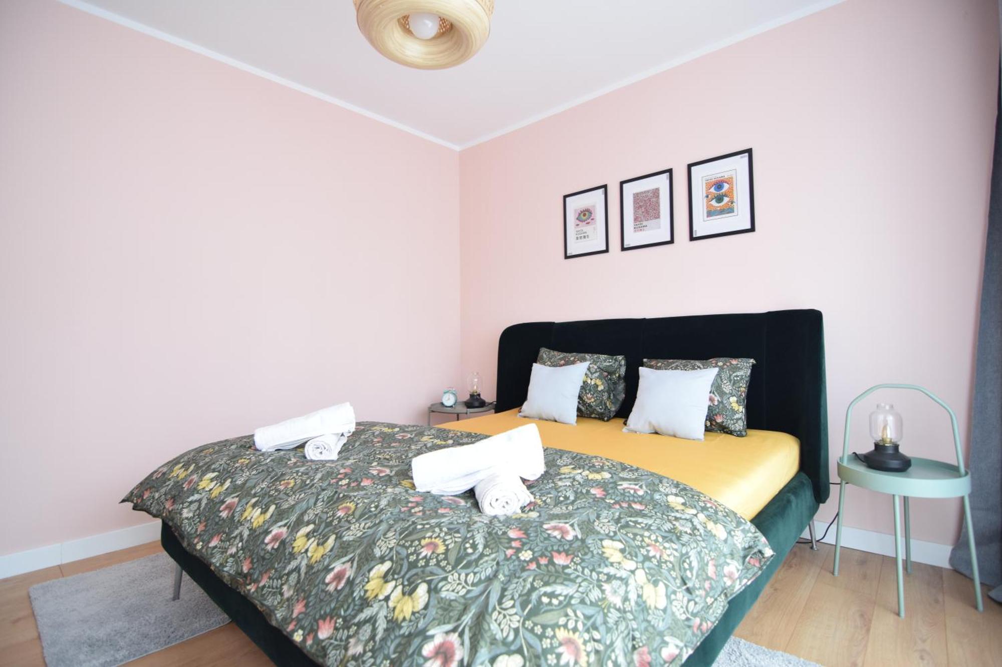 Stylish Apartment With Video Projector Bukarest Exterior foto