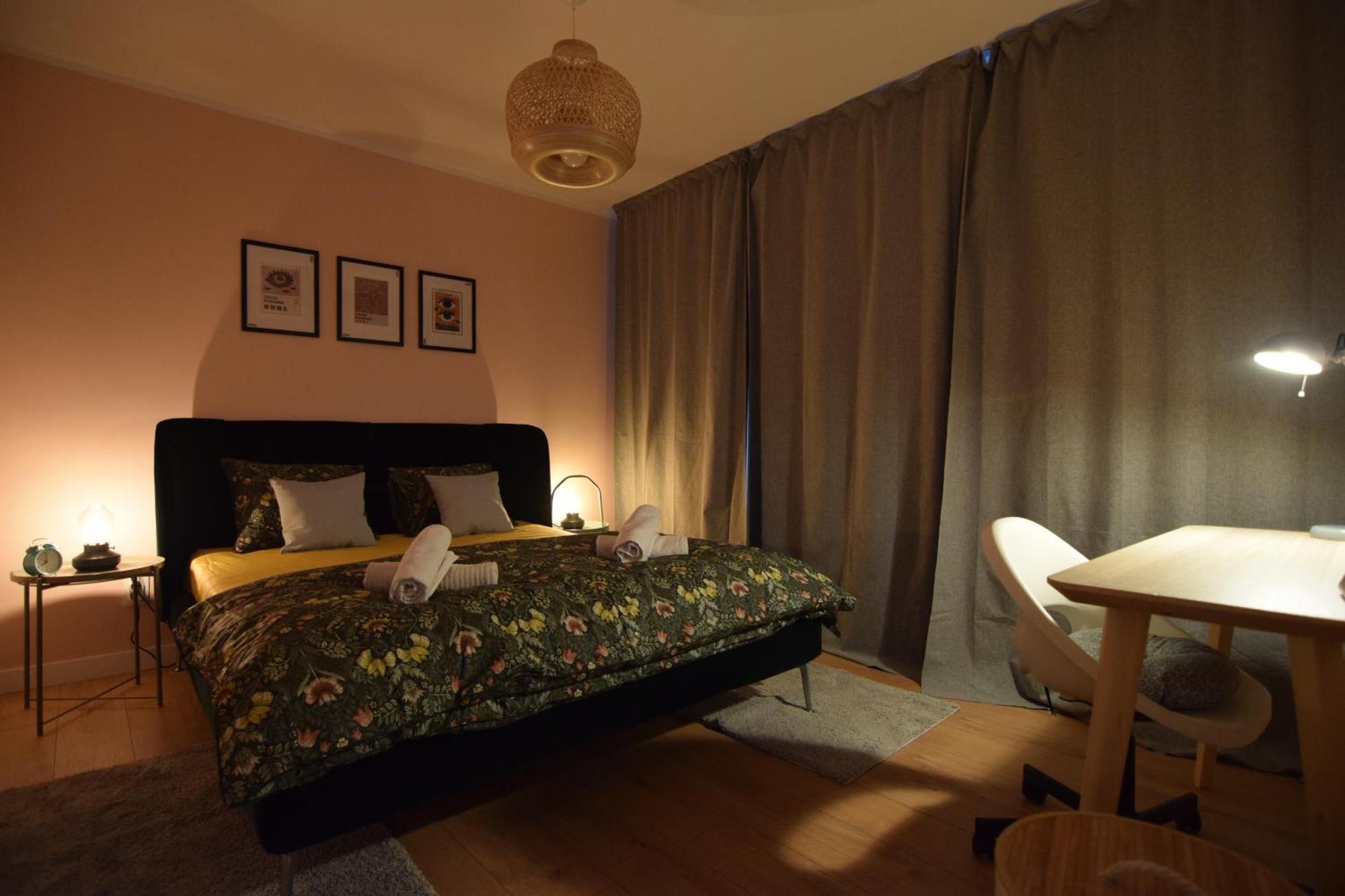 Stylish Apartment With Video Projector Bukarest Exterior foto