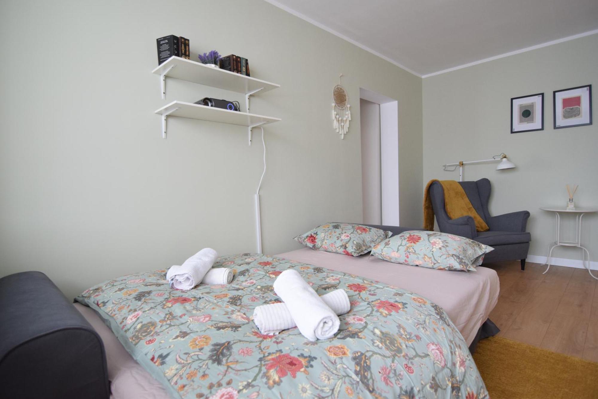 Stylish Apartment With Video Projector Bukarest Exterior foto