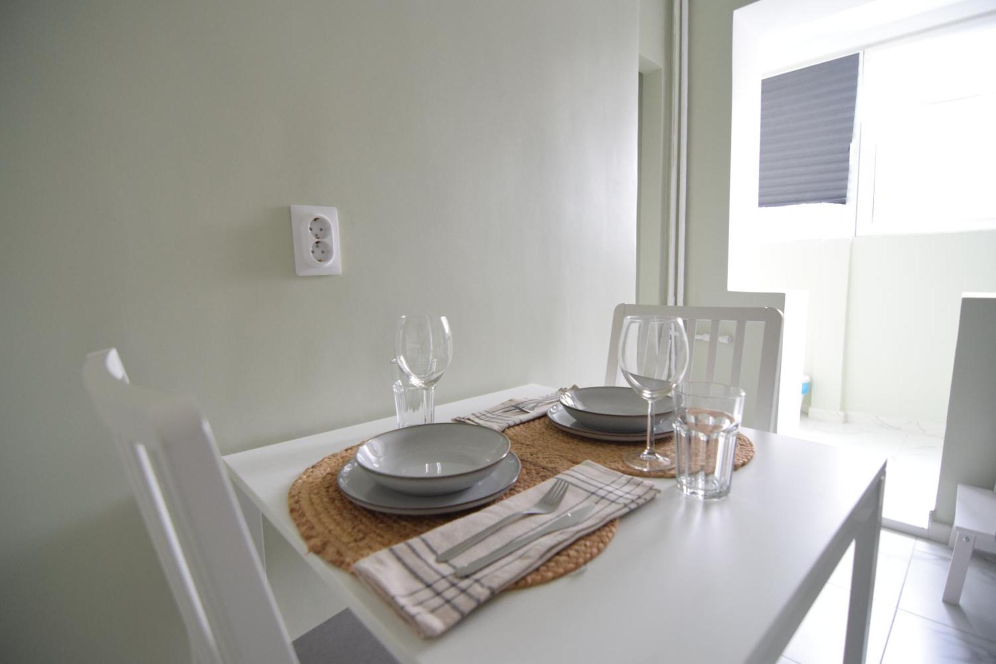 Stylish Apartment With Video Projector Bukarest Exterior foto